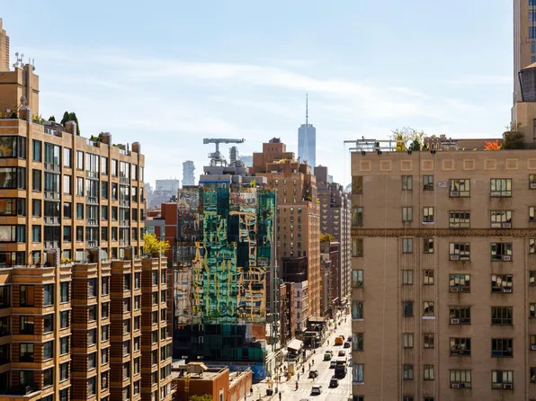 201 West 21st Street image 7 of 9