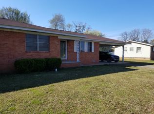 1026 S Crawford St, Clarksville, AR 72830
