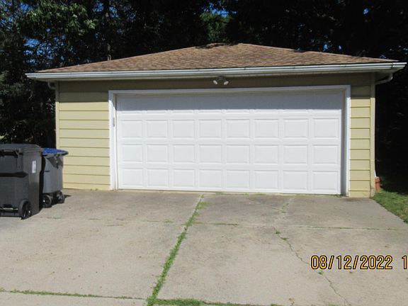 3rd image of 6573 Arbordale Ave