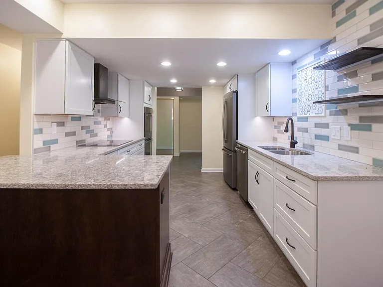 3503 Redwood Ct — Photo 12