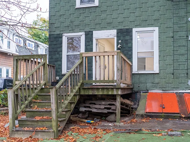 22 Ashford St #22 — Photo 17