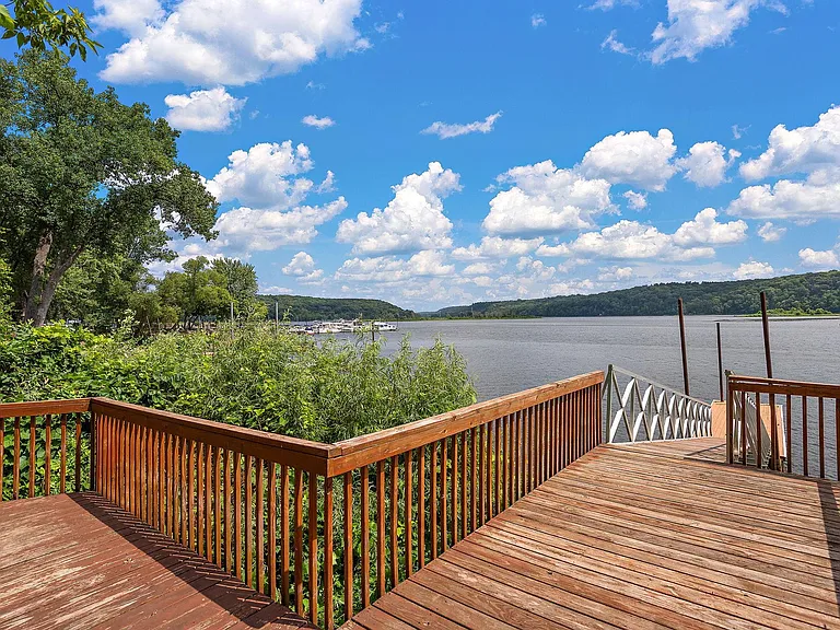 118 Lakeside Dr — Photo 35