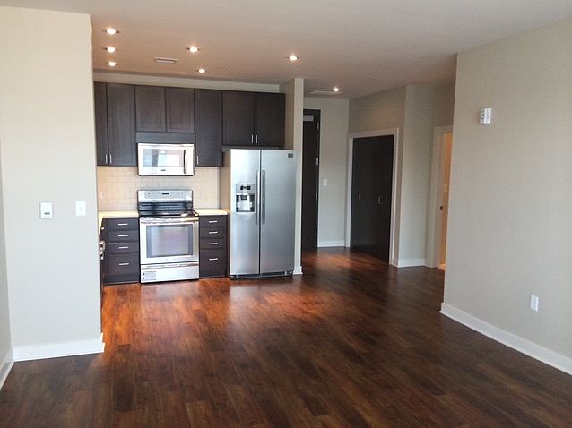 1st image of 600 Q St Unit 509