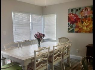 288 NE Summer Rd, Pt Saint Lucie, FL 34983