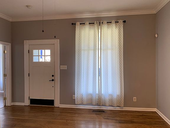 3rd image of 1566 Carrollton Ave