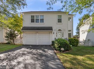 2212 Cherry Leaf Ln, Silver Spring, MD 20906