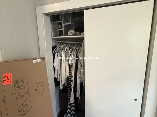 16 Flint St #1, Somerville, MA 02145