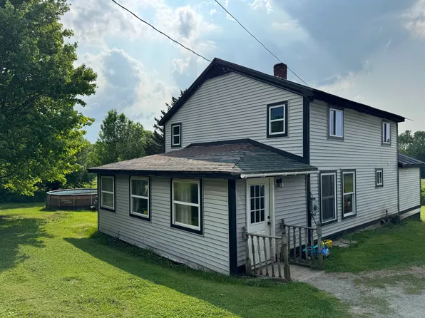 2619 Elmore Road, Morristown, VT 05661