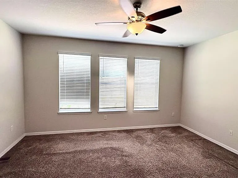 1710 Goblet Cove St — Photo 11