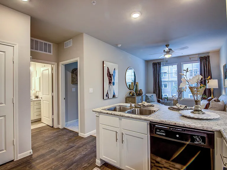 900 Gordon Heights Ln — Photo 43