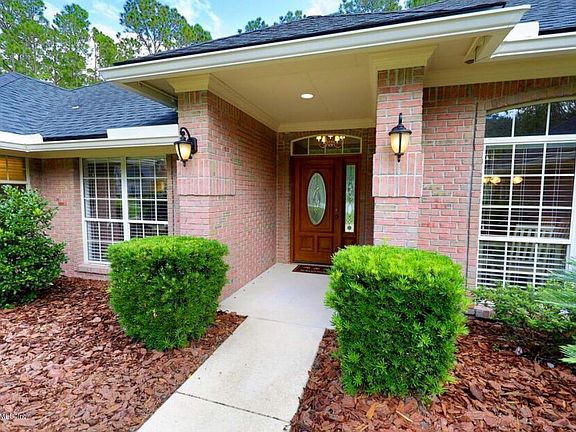 2nd image of 429 Oak Pond Dr