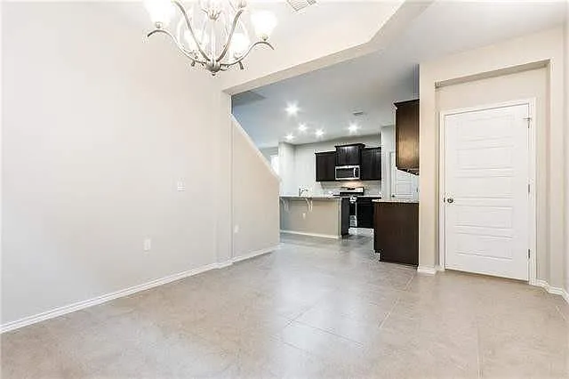 9529 Hunter Ln — Photo 9