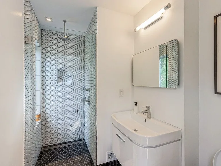 165 Two Holes Water Rd — Photo 12