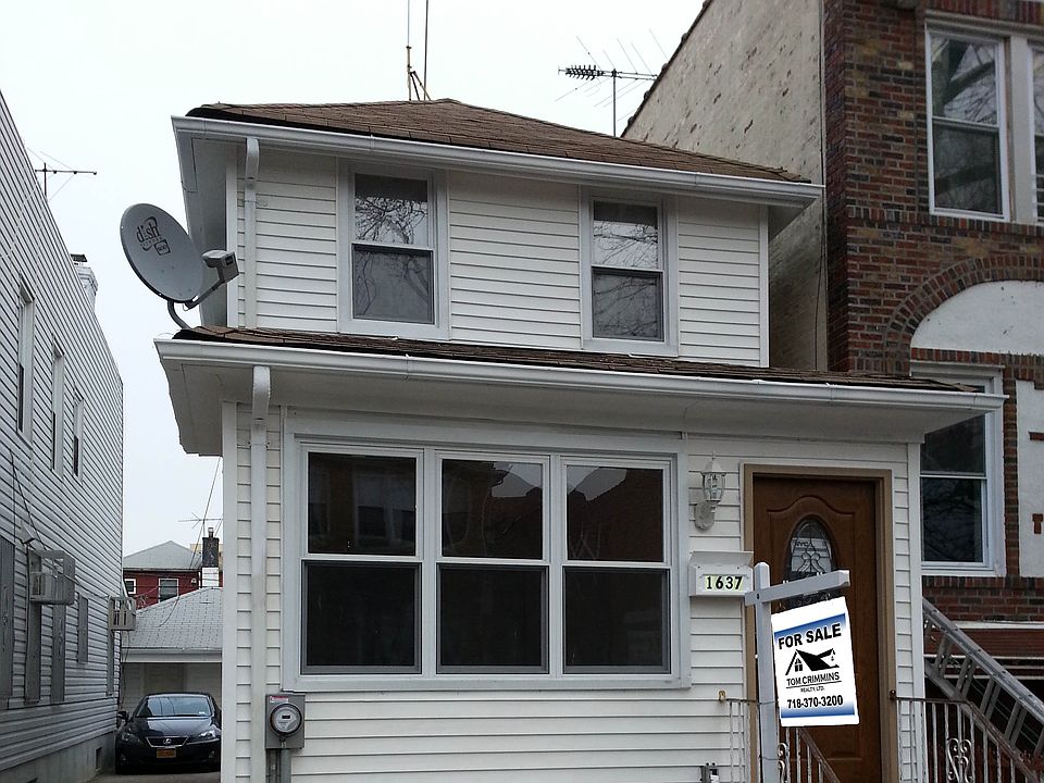 Bensonhurst Detached house for sale