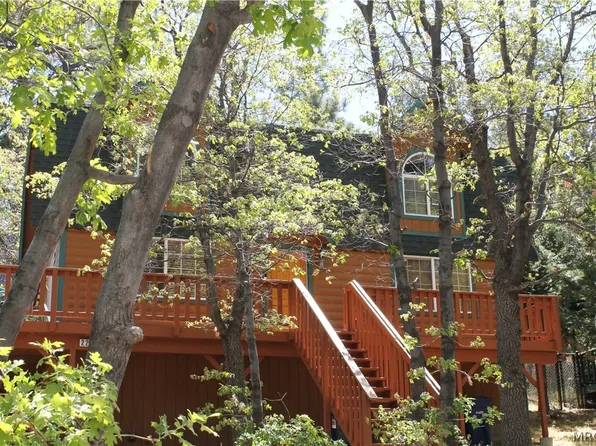 223 Vista Ave, Sugarloaf, CA 92386