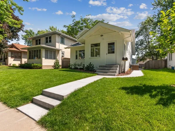 2170 Palace Ave, Saint Paul, MN 55105
