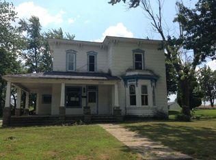 109 College St, Ligonier, IN 46767