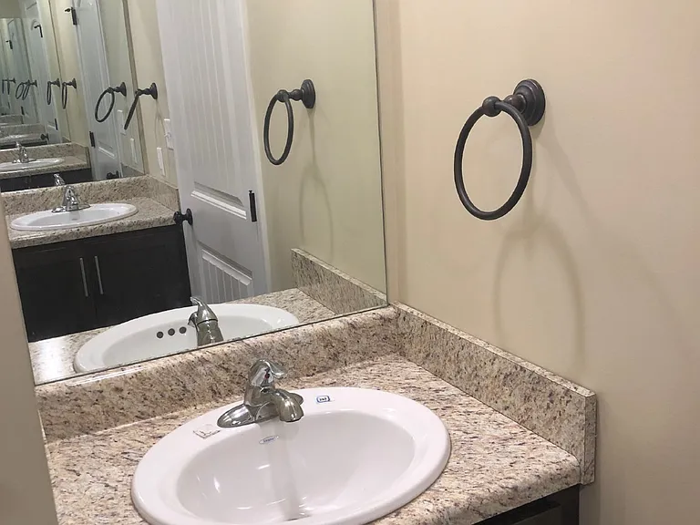 1104 Cartwright St #5 — Photo 10