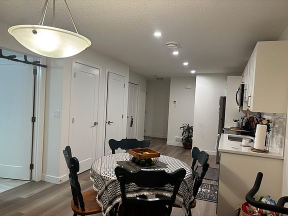 5th image of 1078 E Copperfield Blvd SE