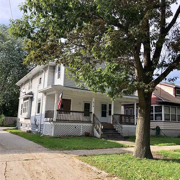 1st image of 819 N Ashland Ave
