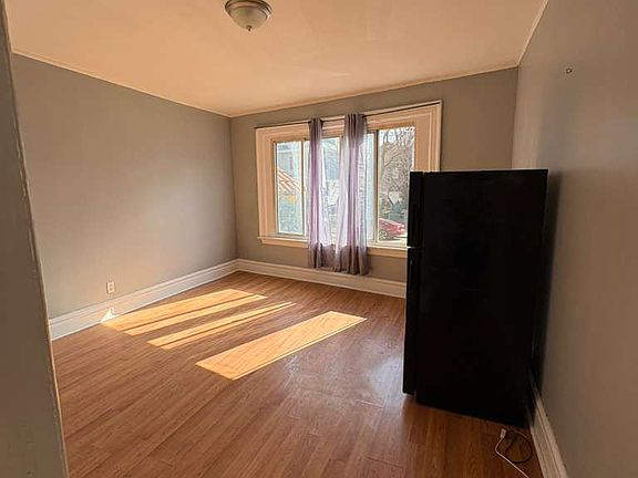 2nd image of 35 Shepard Ave APT 2