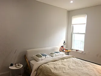 Rented by R New York