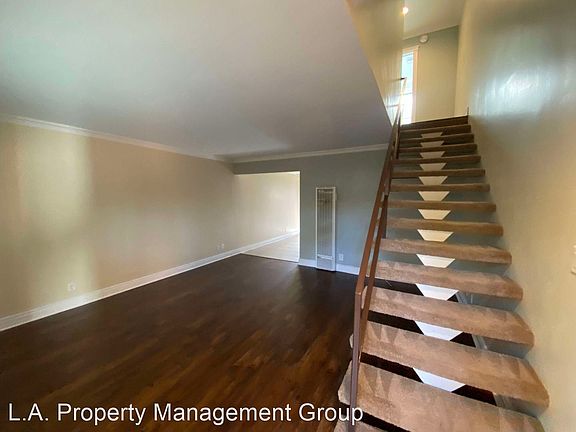 4th image of 5619 Irvine Ave #3