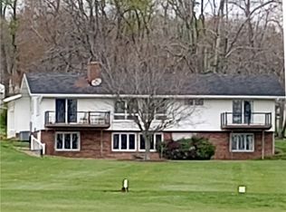 4455 Scrubgrass Rd, Grove City, PA 16127