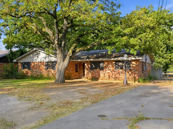1611 Shepherd Ln, Dallas, TX 75253