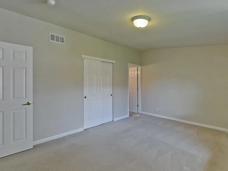 18701 Newsom Ave — Photo 34