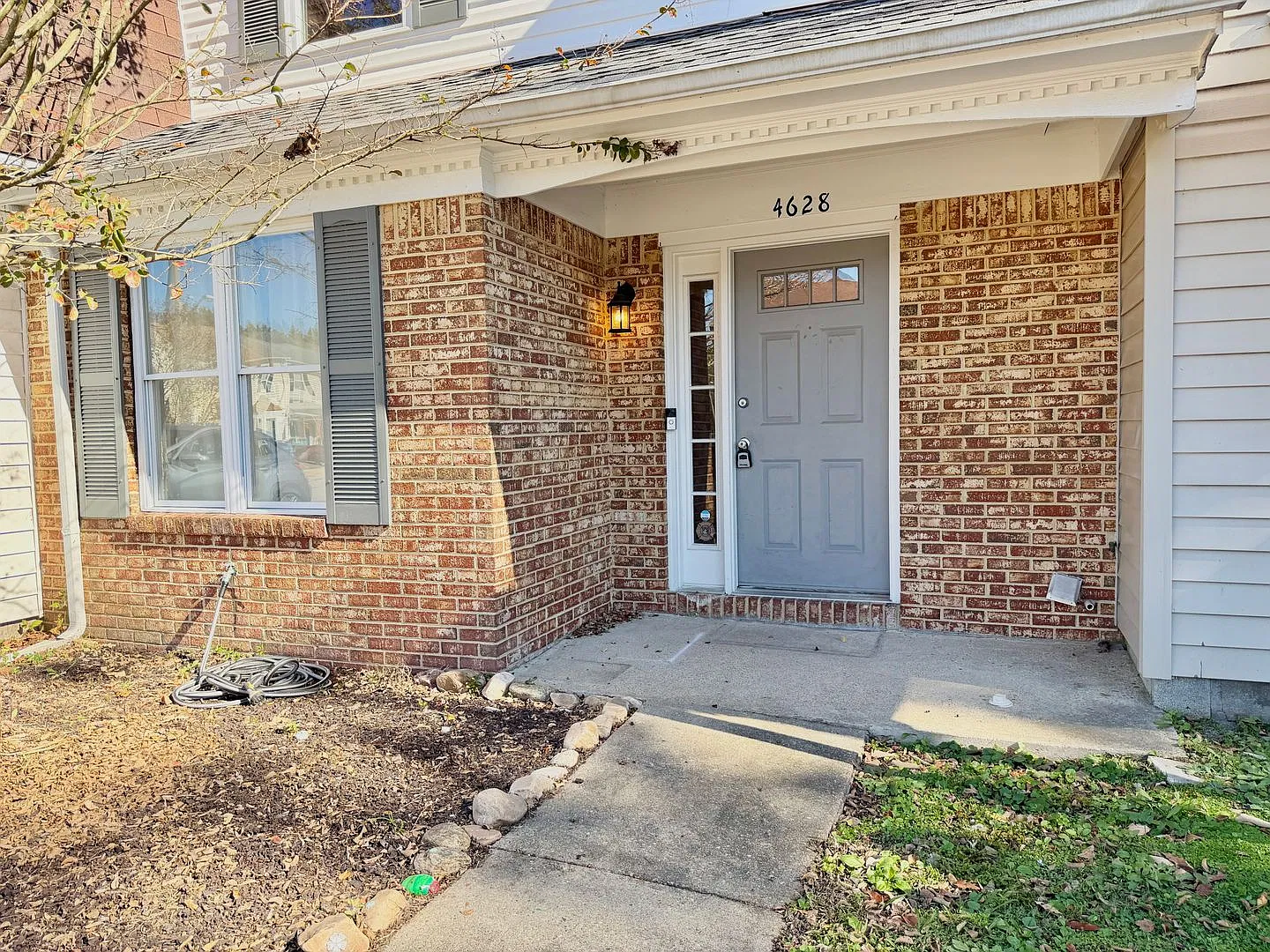 Townhouse centrally located in Virginia Beach! — Photo 2