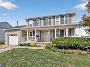 113 Penns Grant Dr, Morrisville, PA 19067