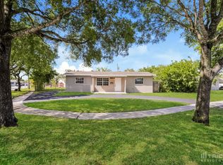 7071 Taylor St, Hollywood, FL 33024