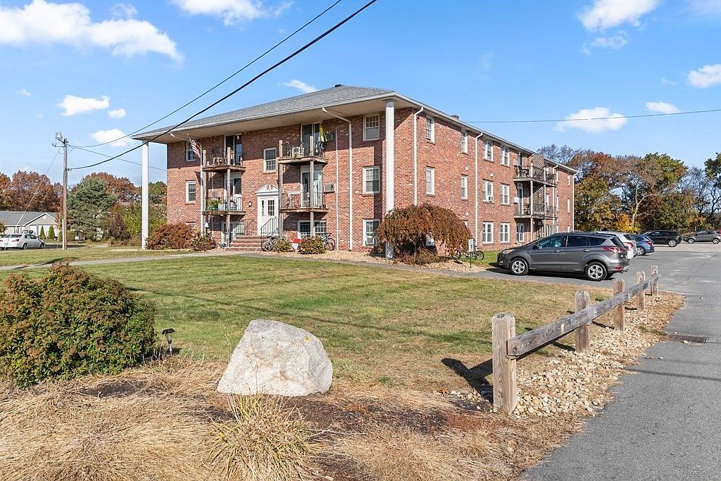 18 Woodman Way APT 17, Newburyport, MA 01950 Zillow