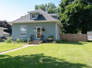 210 3rd St NE, Mitchellville, IA 50169