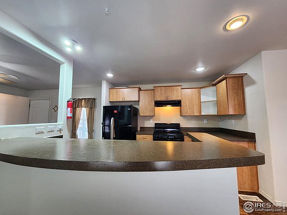 3rd image of 10639 Ashwood St