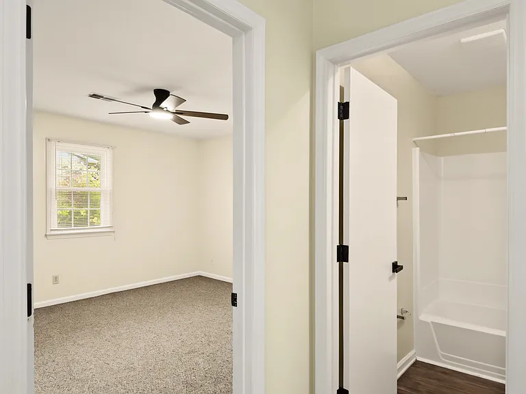 741 Ridgeview Dr — Photo 17