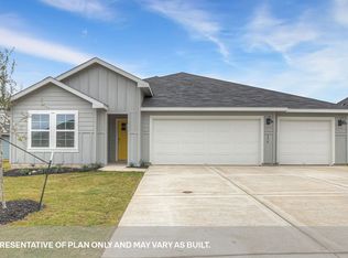 The Courtland Plan, Sonoma Oaks, Fredericksburg, TX 78624