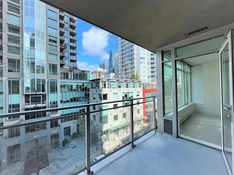 888 Homer St #7F — Photo 12