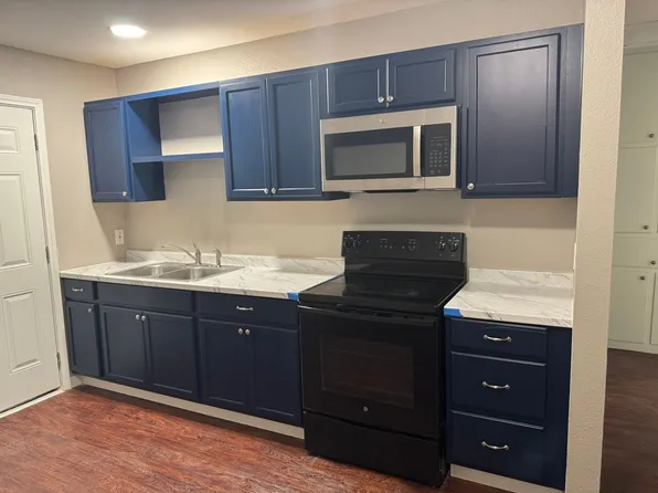 412 Conveyor Dr, Joshua, TX 76058