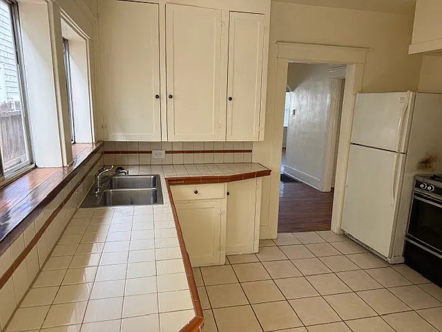 130 Prospect Ave — Photo 5