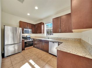 6974 Long Pine Cir, Pompano Beach, FL 33073