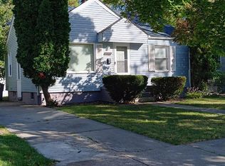 9250 Plainview Ave, Detroit, MI 48228