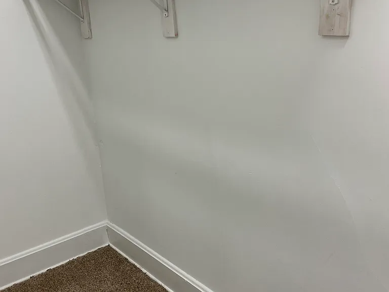 10427 Northwestern Ave #3 — Photo 4