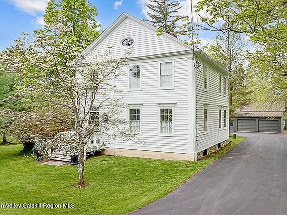 3rd image of 13 Elm Street