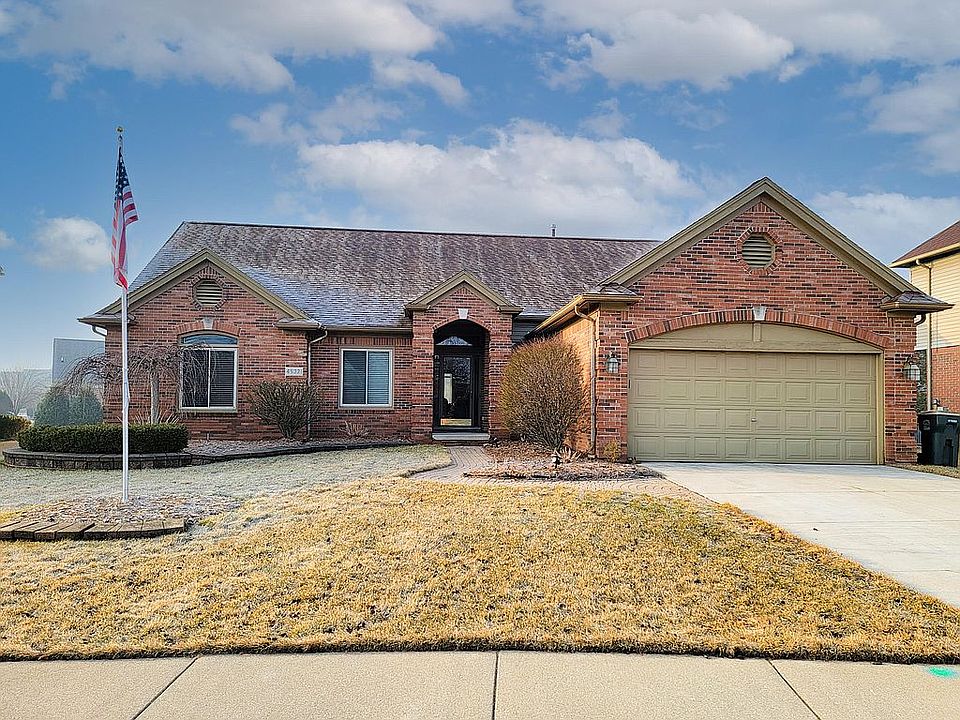 2nd image of 45321 Middlebury Ln