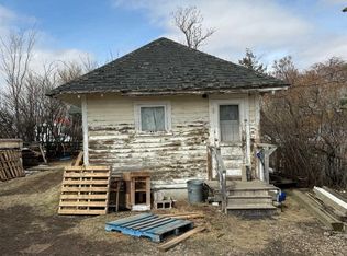 121 2nd St N, Vulcan, AB T0L2B0