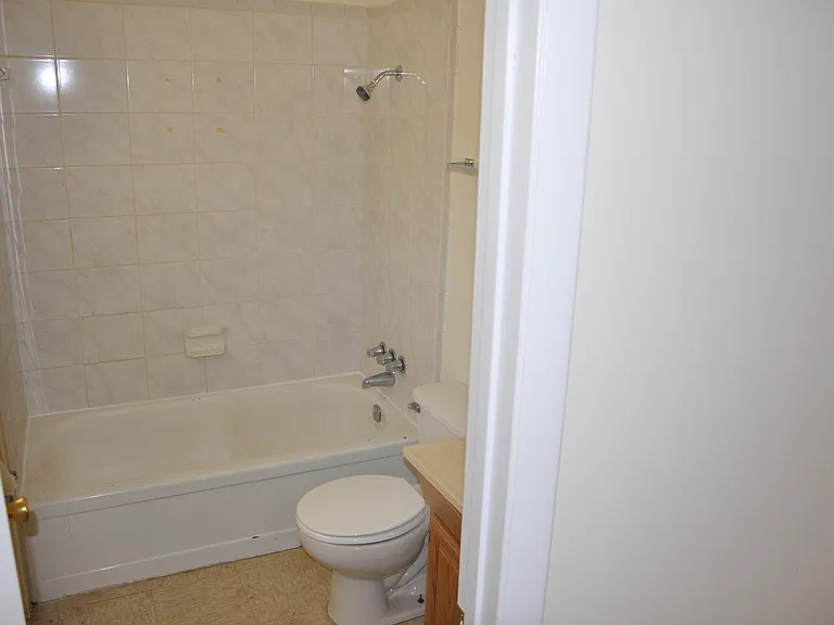 109 Ralph Dr — Photo 13