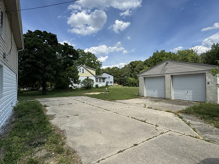 121 Peace Ln — Photo 15