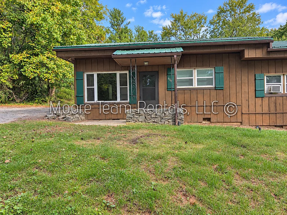 534 Fairway Dr